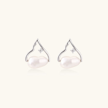 Pearl Teardrop Earrings