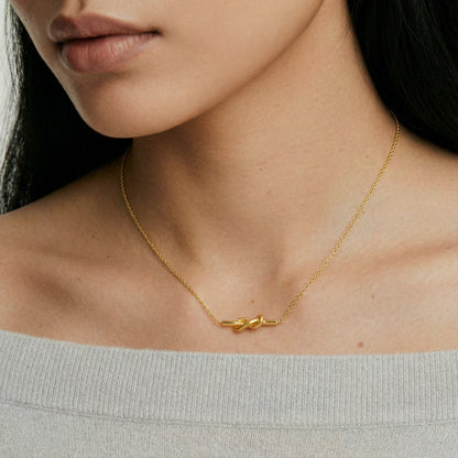 Necklace | Unity Knot