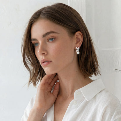 Earrings | Infinity Pearl Studs