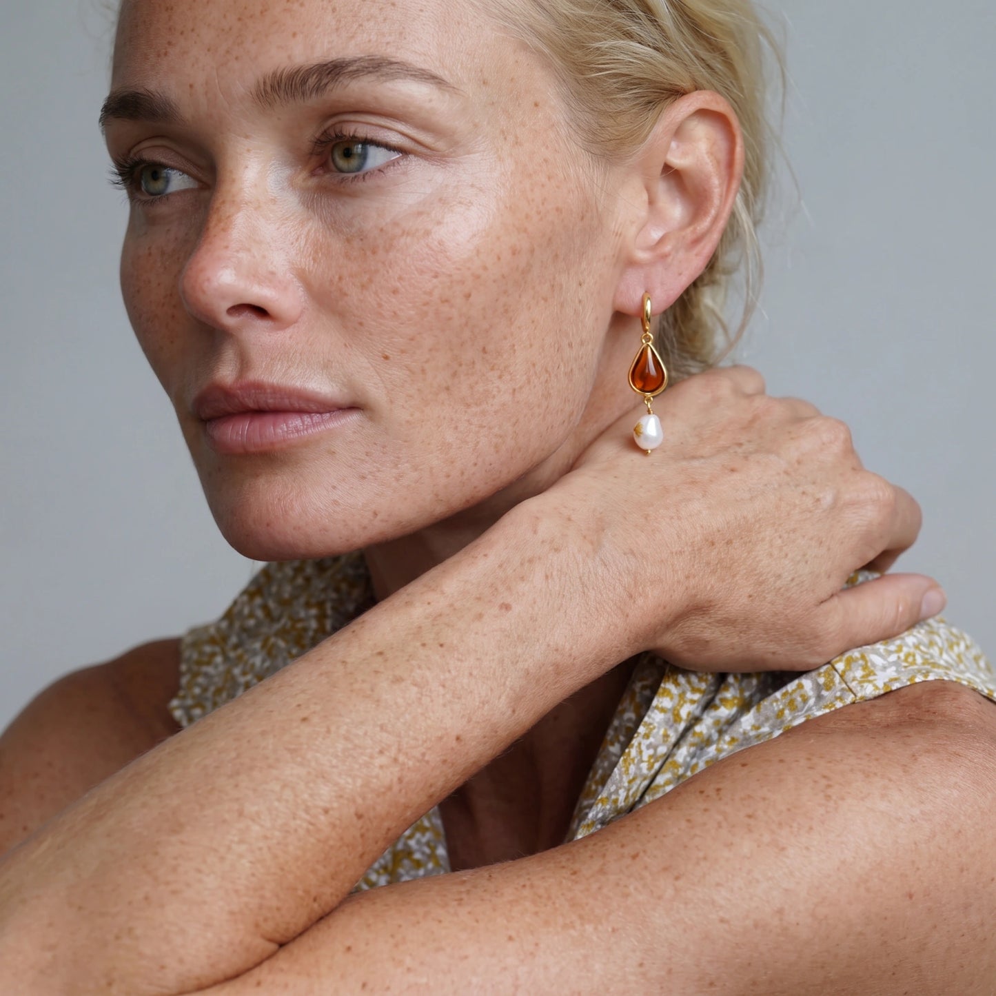 Earrings | Amber Glow Drops